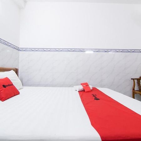 Hotel Reddoorz Hoang Tuan Ho-Chi-Minh-Stadt Exterior foto