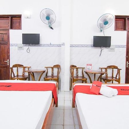 Hotel Reddoorz Hoang Tuan Ho-Chi-Minh-Stadt Exterior foto
