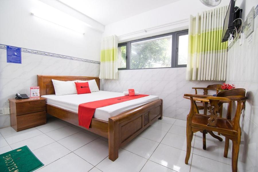 Hotel Reddoorz Hoang Tuan Ho-Chi-Minh-Stadt Exterior foto